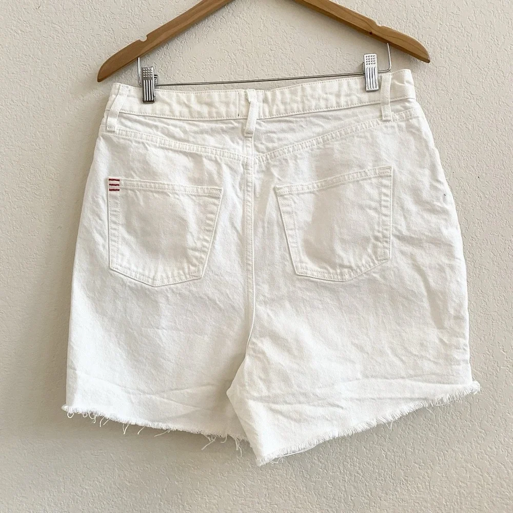 BDG Urban Outfitters 90's Long Inseam Cutoff Denim White Shorts Button Fly SZ 32
